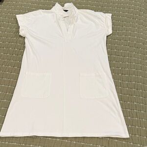 White Short Sleeve Tunic with Pockets